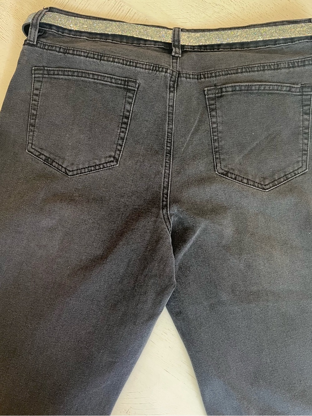 Madden Girl Washed Black Mid-Rise Flare Jeans with Sparkle Belt - Picture 6 of 6